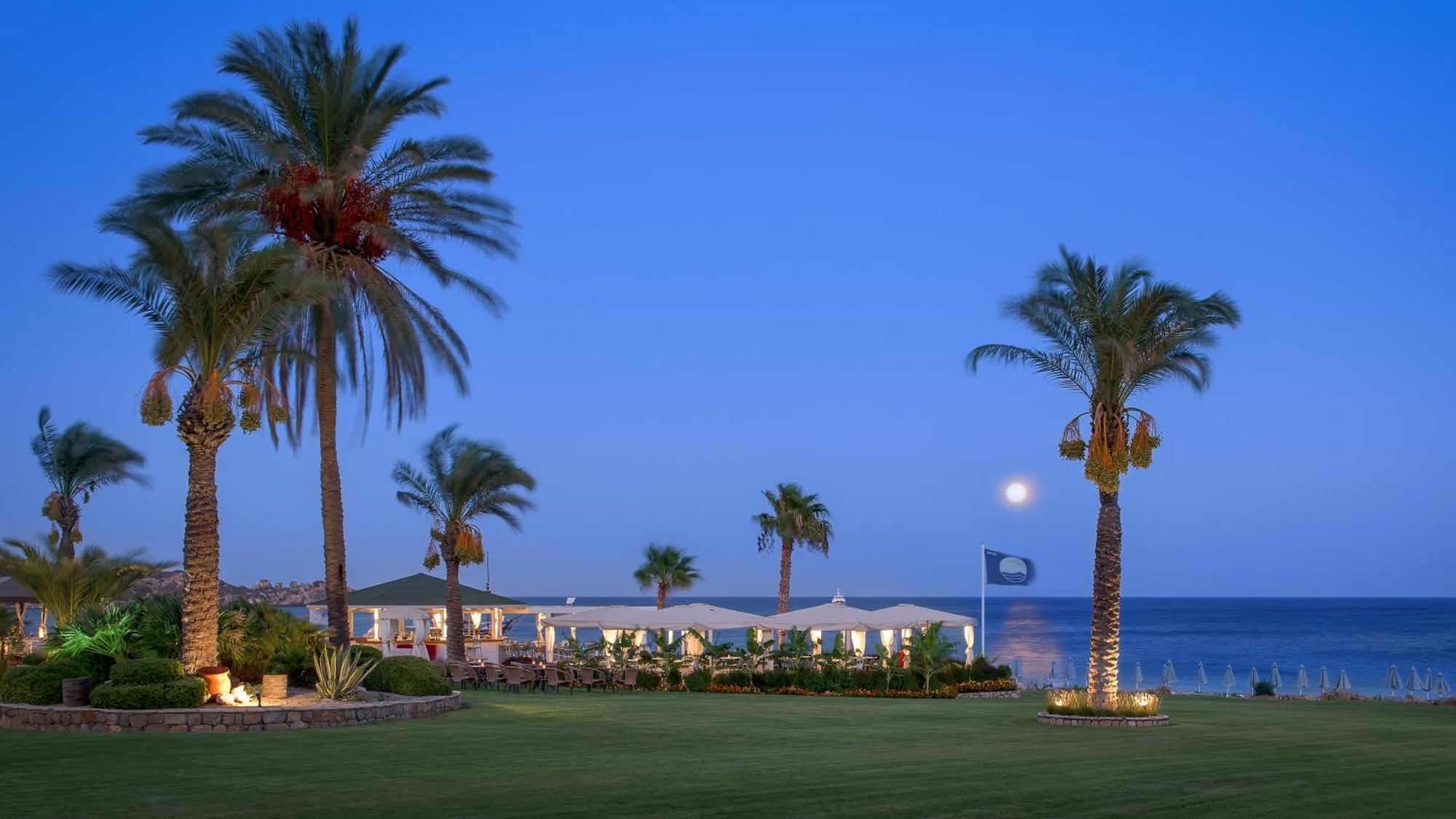 ホテル ロドス パラディウム レジャー ＆ ウェルネス Kallithéa エクステリア 写真 The beach at the Grand Resort